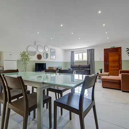 Coastal Charm In Opposite ! * Marsaskala