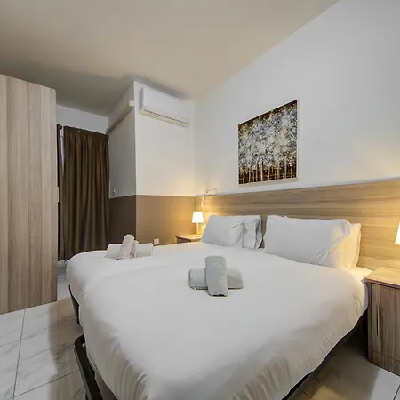 Coastal Charm In Opposite ! Apartamento *