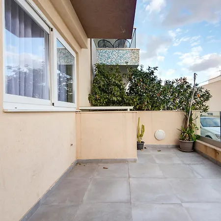 Coastal Charm In Opposite ! Apartamento *