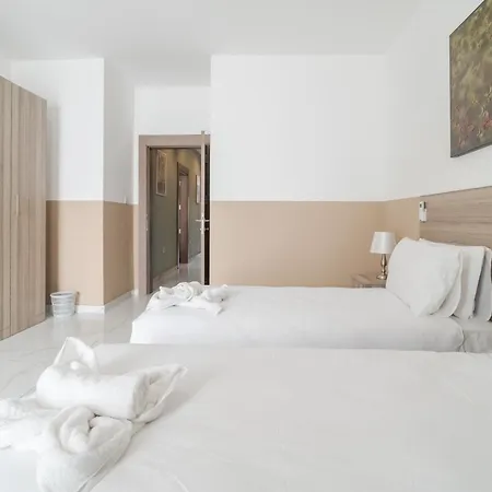 Coastal Charm In Opposite ! Apartamento *