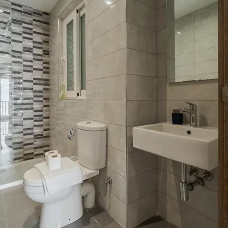 Coastal Charm In Opposite ! Apartamento *