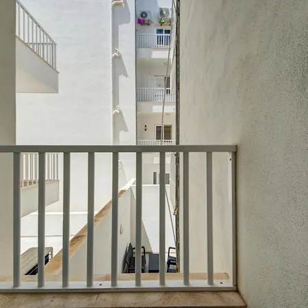 Apartamento Coastal Charm In Opposite ! Marsaskala