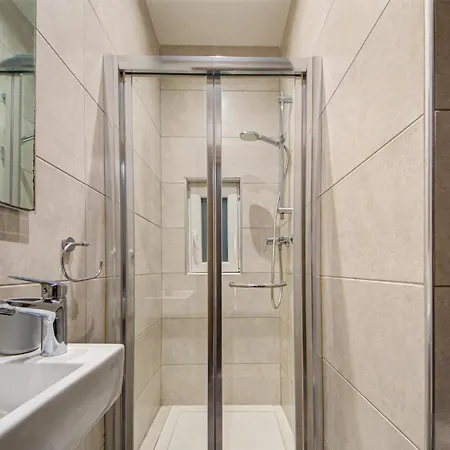 Apartamento Coastal Charm In Opposite !